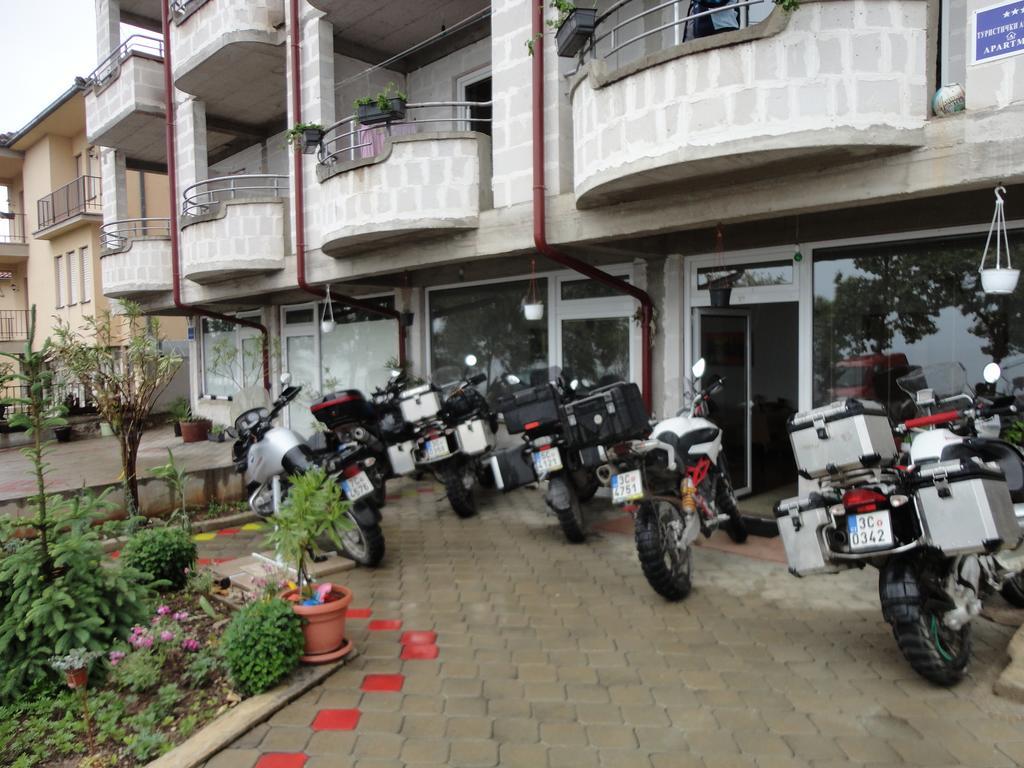 Apartmani Bakule Peštani Extérieur photo